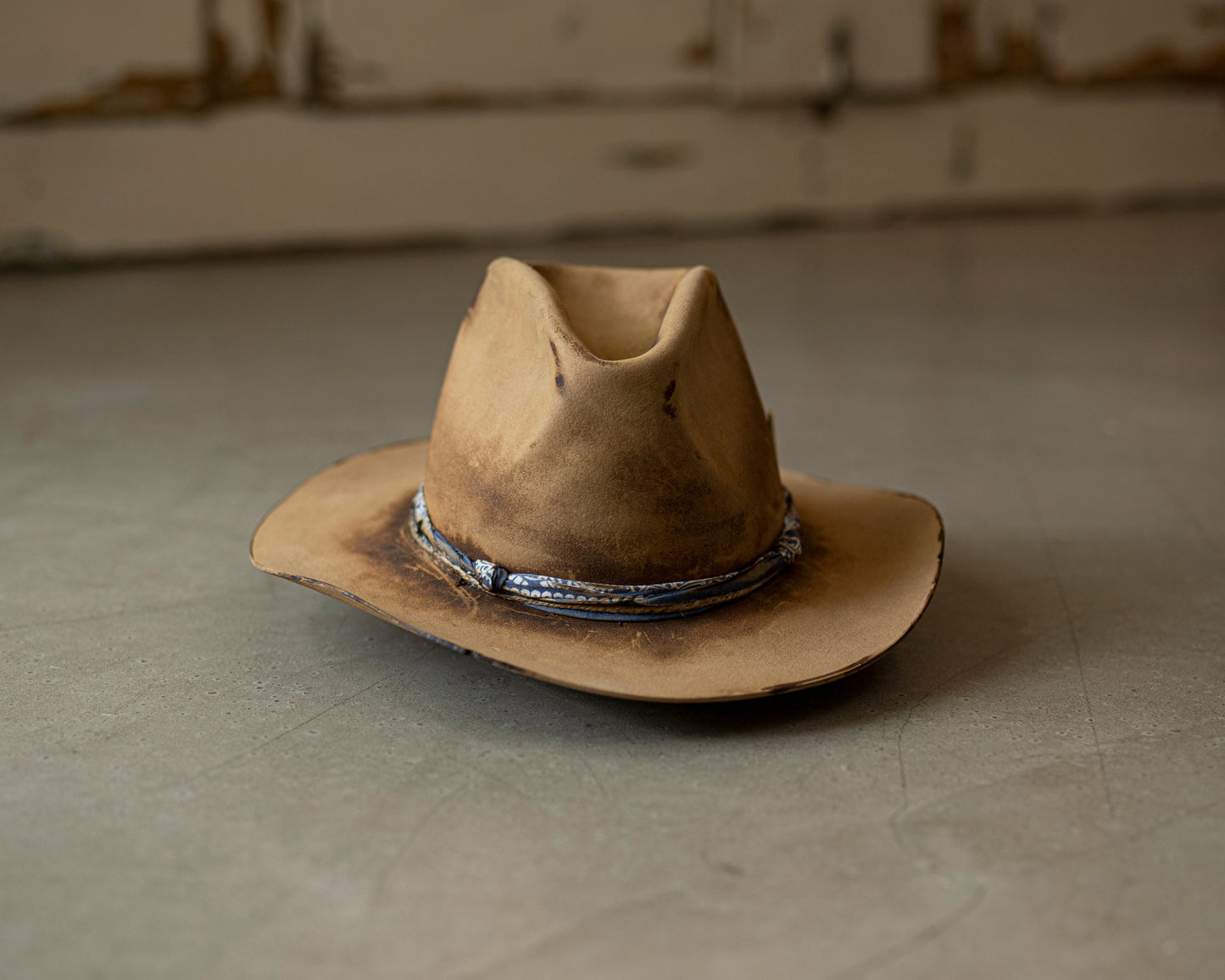 The Urban Cowboy by Trovador Customs. 100% Beaver Felt