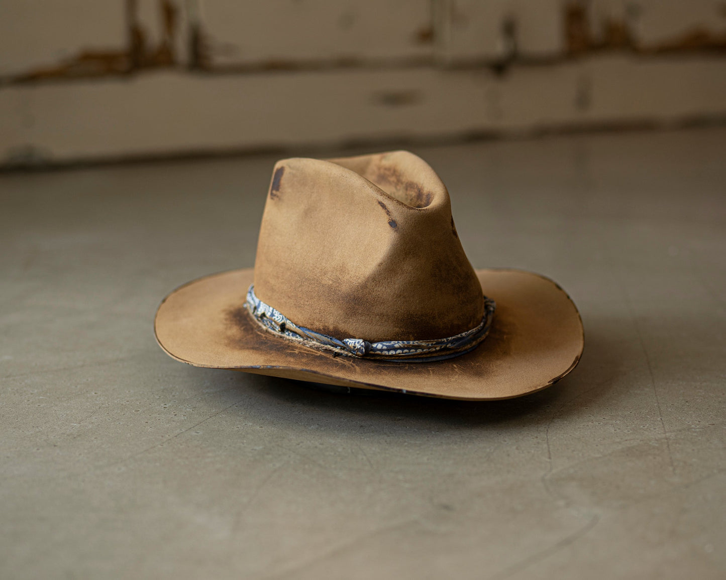 The Urban Cowboy by Trovador Customs. 100% Beaver Felt